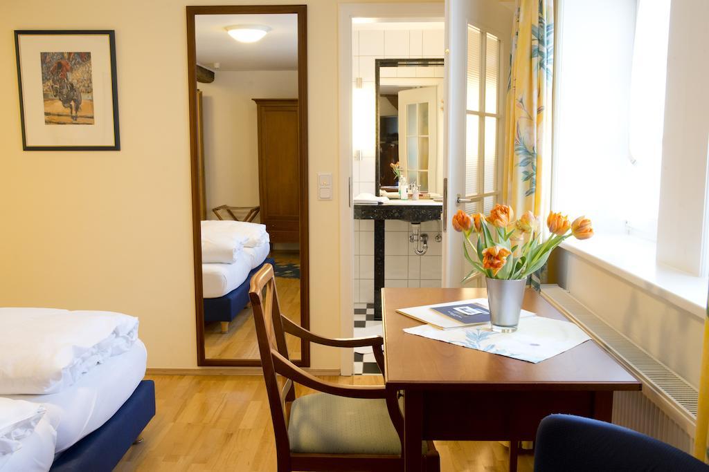 Hotel Weber Amoeneburg ห้อง รูปภาพ
